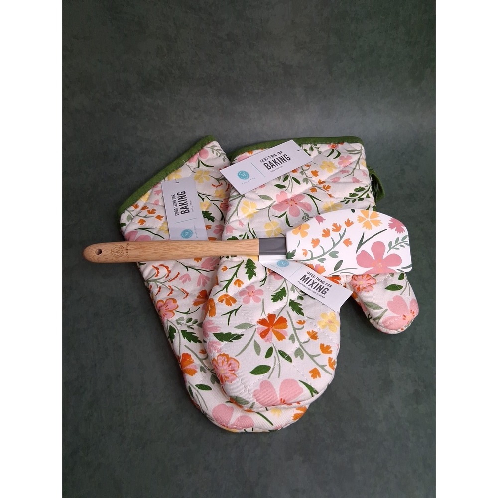Martha Stewart 3-Peice Set (2)100% Cotton Oven Mitts & Wood/Silicon Spatula